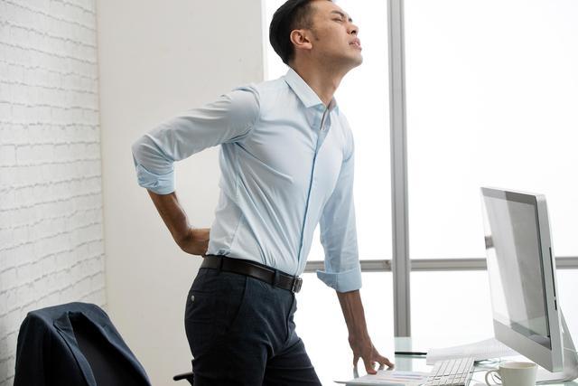 坐着总是感觉屁股不舒服怎么办,总感觉坐不住是什么原因