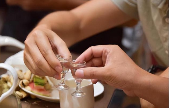 全国哪的白酒最值得喝,十大公认最好喝的白酒各出自哪省