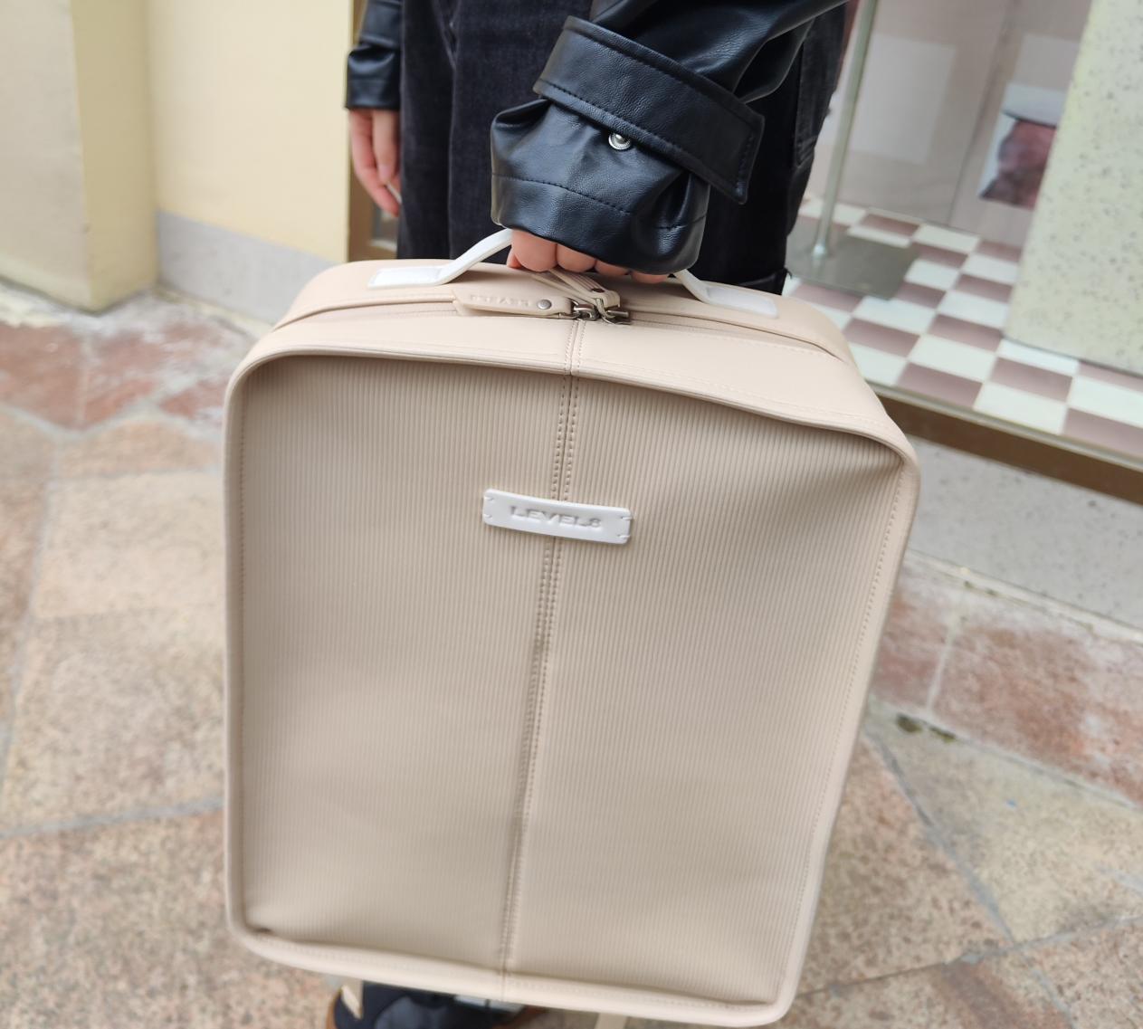 背包女款电脑包2023新款正品,女士高档背包电脑包