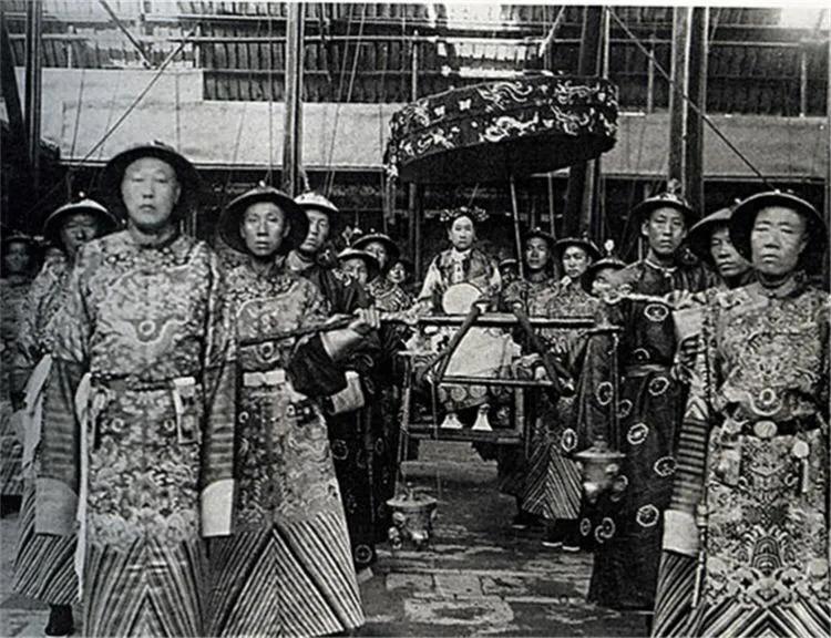 蒸汽时代为什么改变世界,蒸汽机车是如何改变世界的