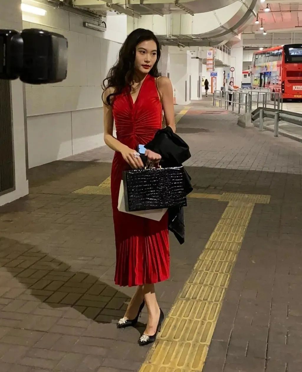 2022年港姐面试大公开！翻版超莲有高学历，混血星二代赶末班车