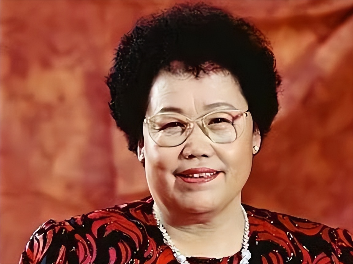 女富豪陈丽华：从修理工，到身价580亿，“吃到唐僧肉”的女人