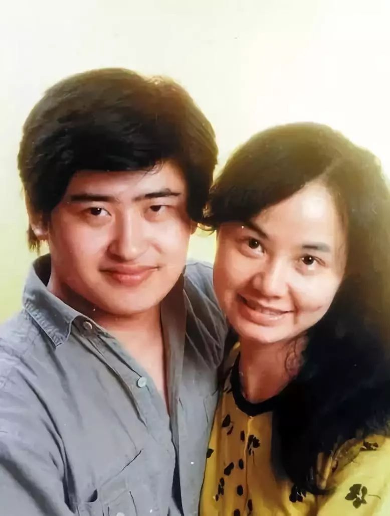 刘欢不忘初心,歌王刘欢现状如何