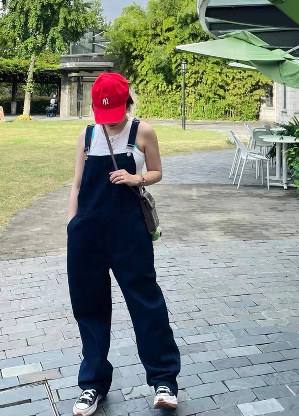 宽松可爱减龄背带裤,日系甜美背带裤