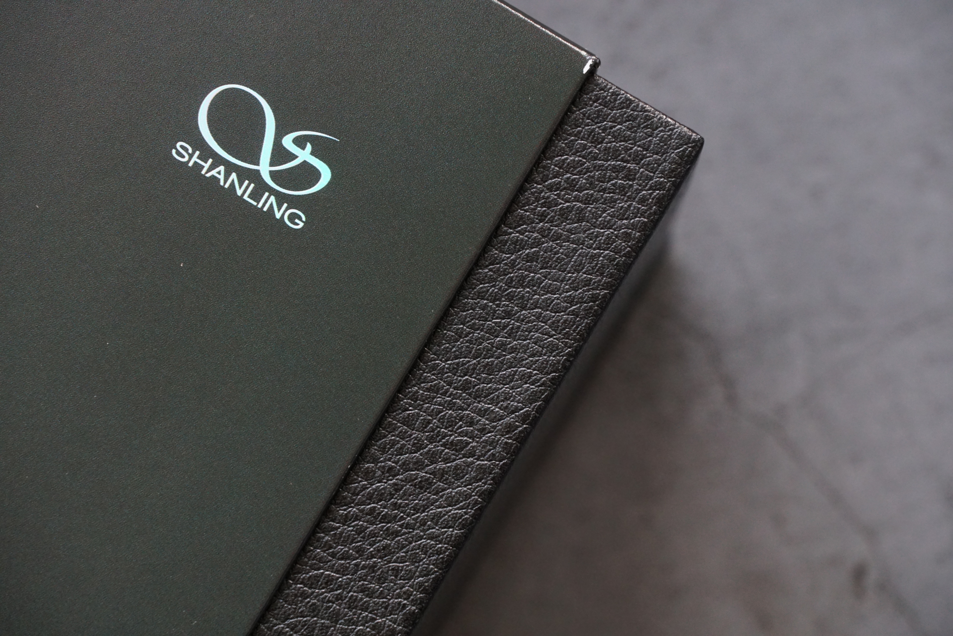 苹果3999耳机有必要买吗,1299有必要买苹果耳机吗