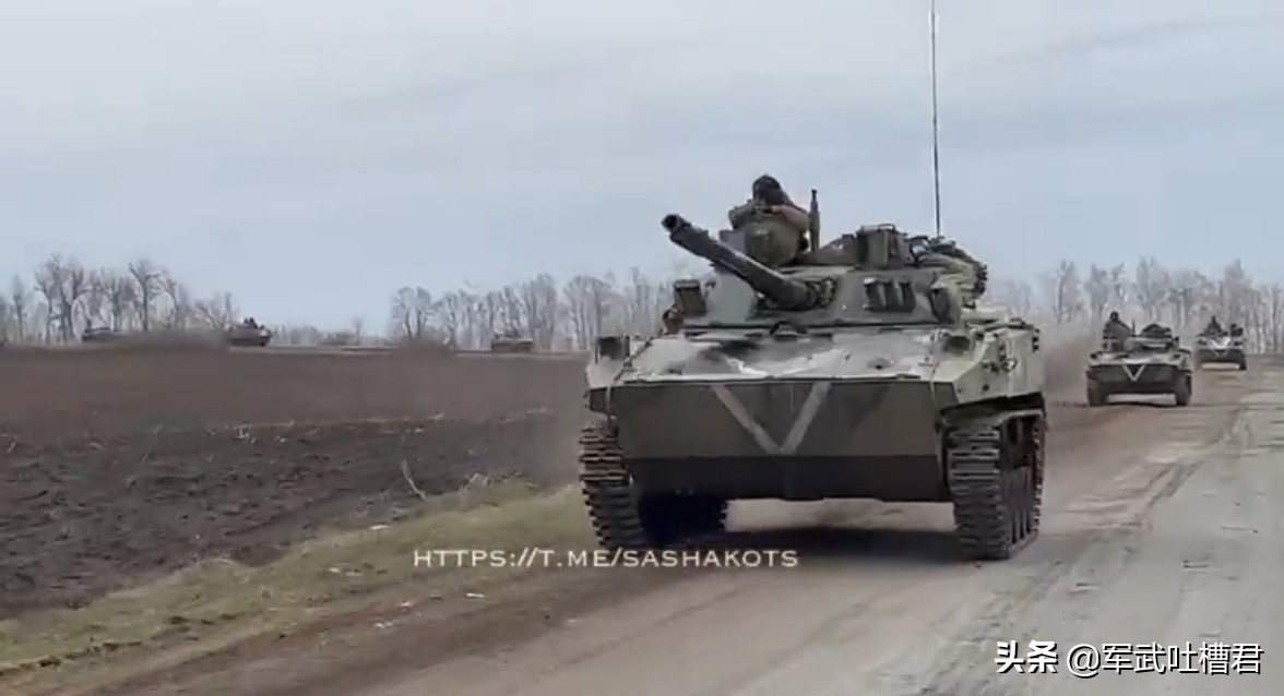 俄空天军打火箭弹,俄罗斯空天军又摧毁乌克兰