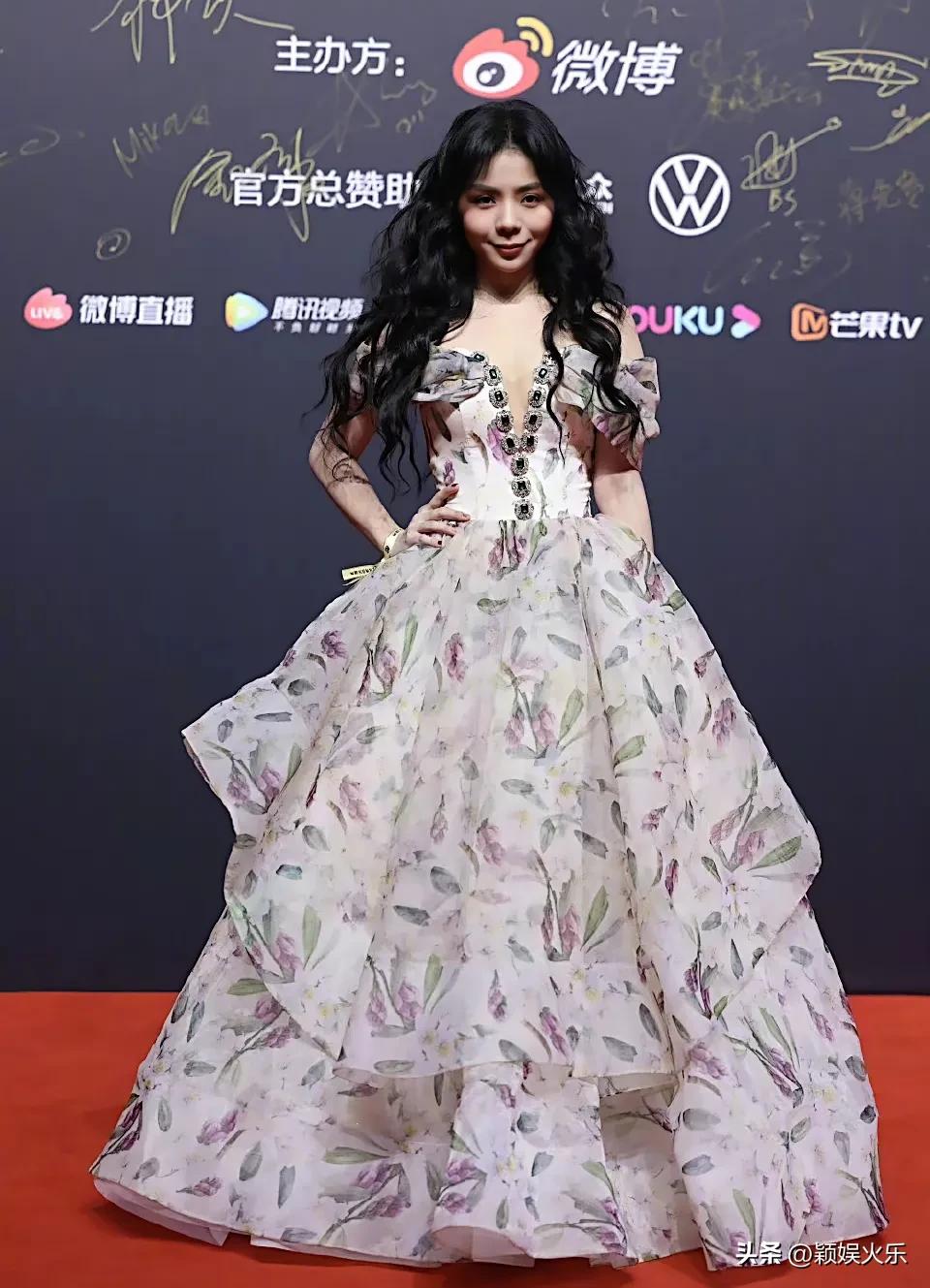 2022年度微博音乐盛典,众女星走红毯,明星高清壁纸