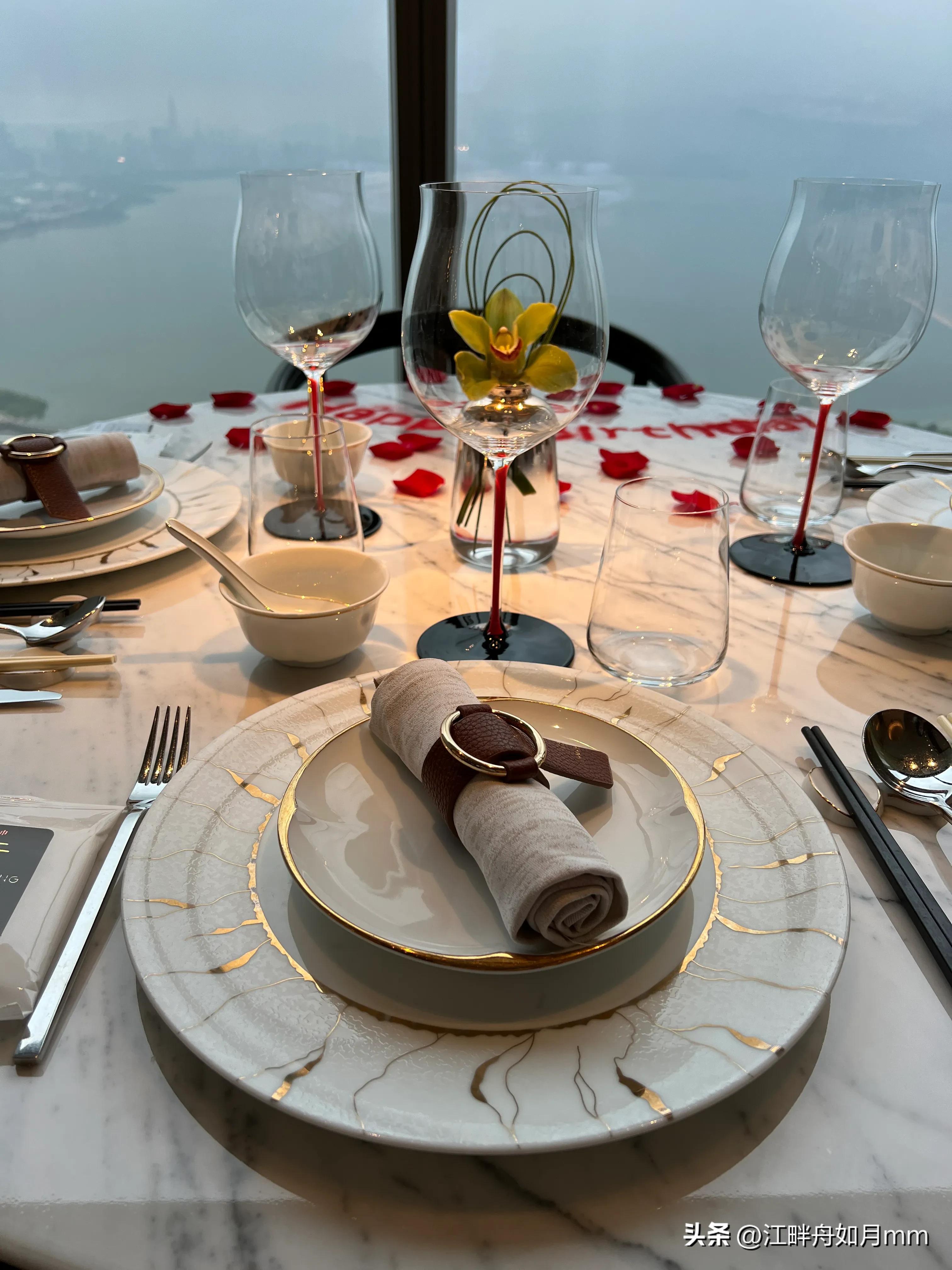 计划没有变化快，我妈突然腰腿疼、头晕不能翻身，29号中午住院了