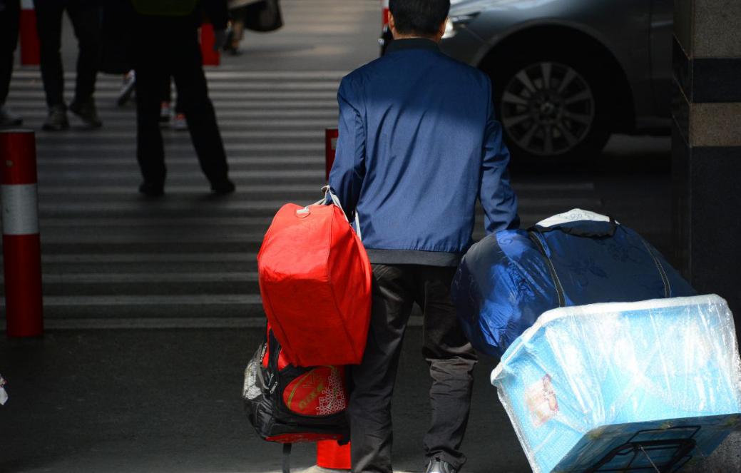 男子彩票被冒领案已宣判,80后年轻人利用彩票一年获利80亿