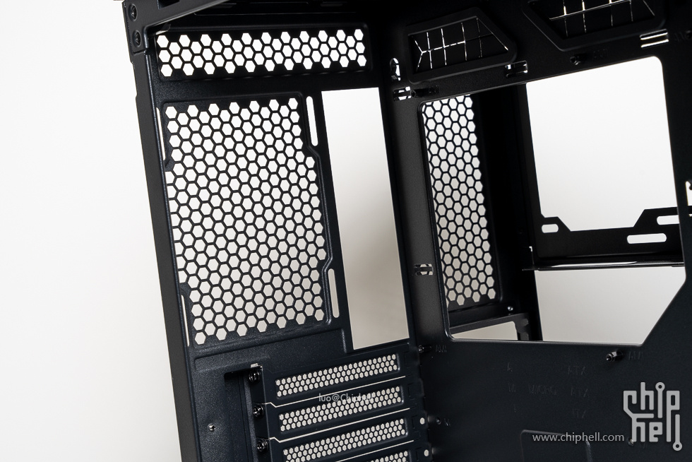 华硕tufgaminggt502弹药库白色,华硕gt502机箱黑橙搭配