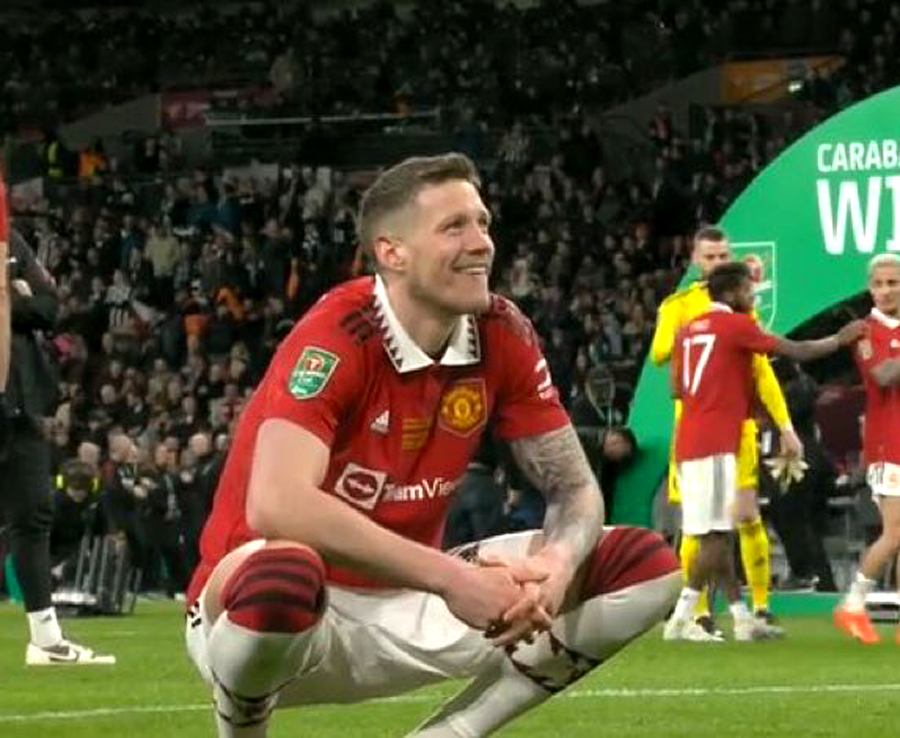 滕哈格曼联重建引援,曼联0-3滕哈格赛后采访