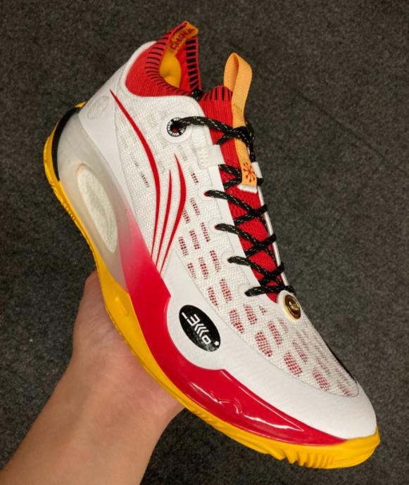 李宁新品！闪击9多配色曝光，新拖鞋太帅了，驭帅16低帮也来了