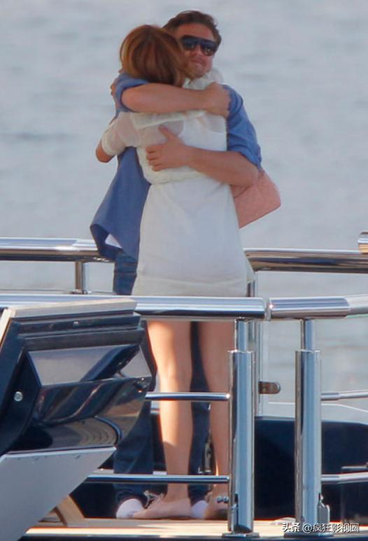 35岁布莱克莱弗利近照曝光,布莱克莱弗利年轻时惊艳写真照