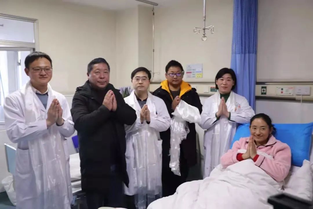 三八女神节妇科活动策划,襄阳中心医院三八妇女节活动