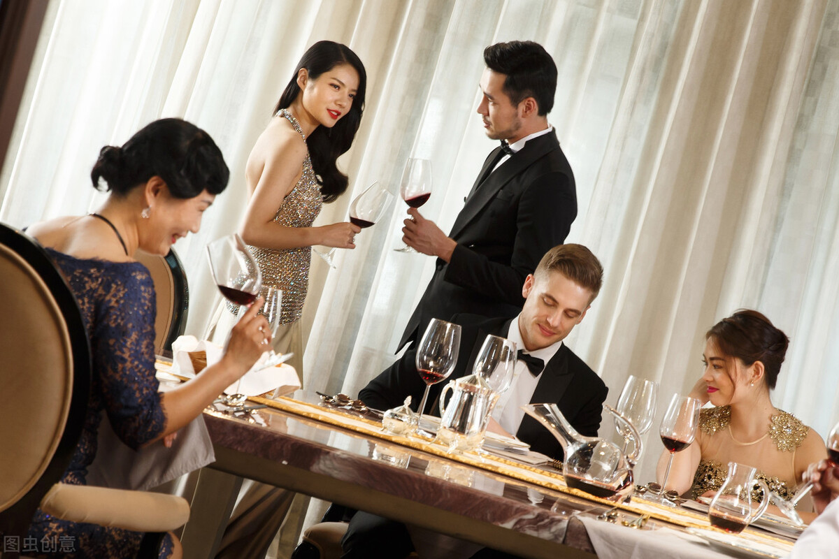 新加坡怎么购物最便宜的,澳门买表攻略大全平民手表