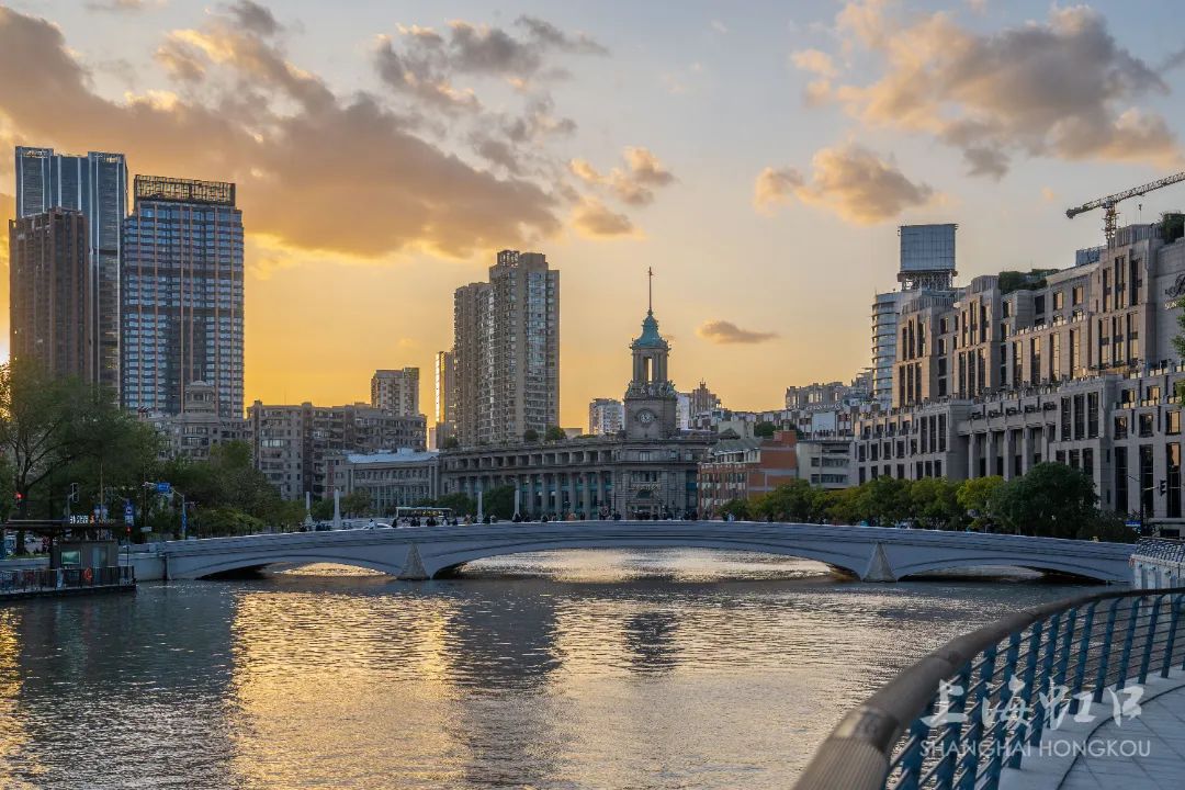 云淡风轻的晴朗天气,云淡风轻好天气