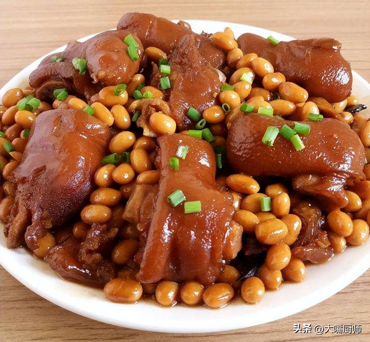 买猪蹄如何分辨前蹄和后蹄逻辑题,猪蹄买前蹄好还是后蹄好怎么区分