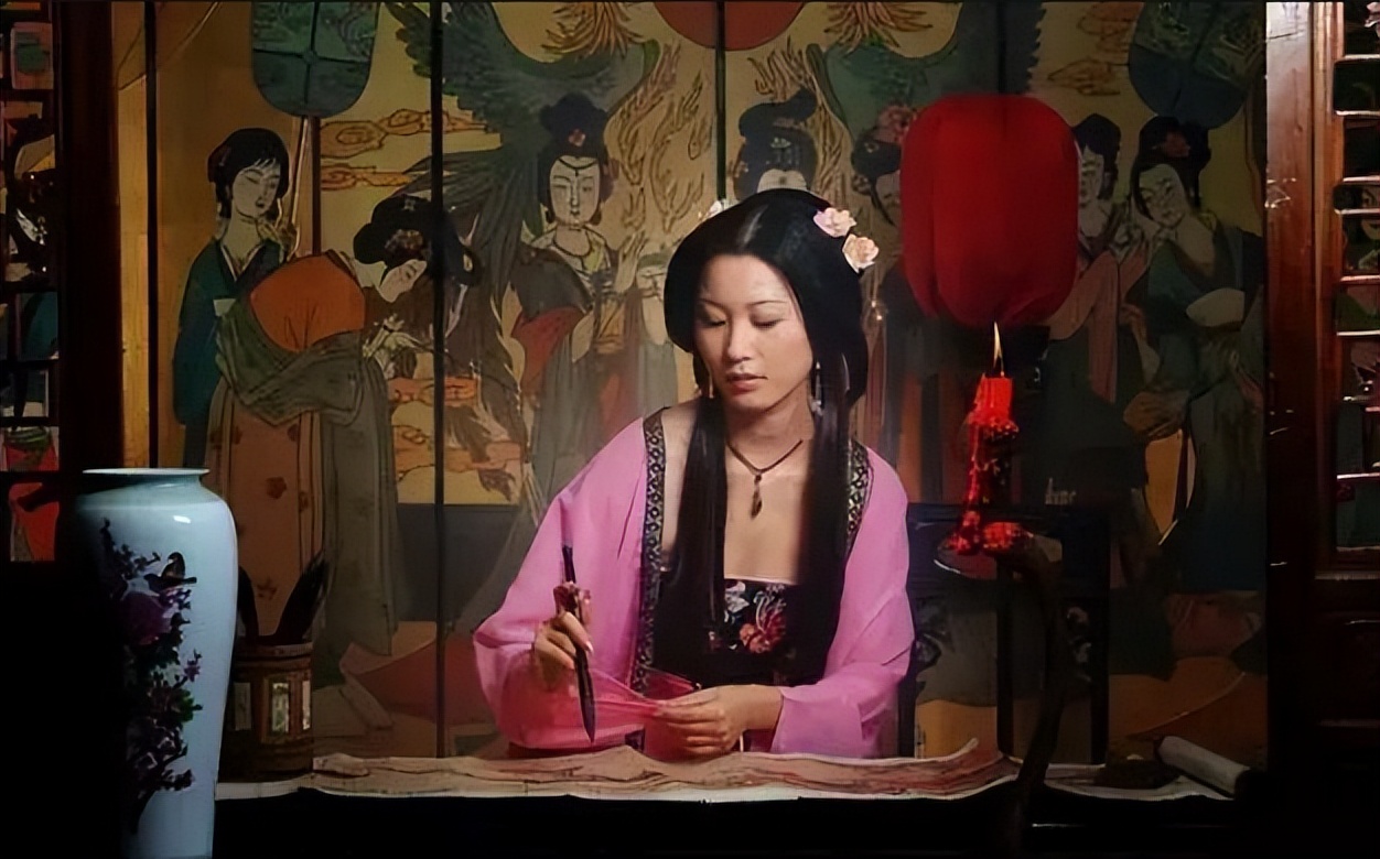 被鲁迅讽刺，都是女人的错，夏姬到底做了什么乱了春秋时期多国