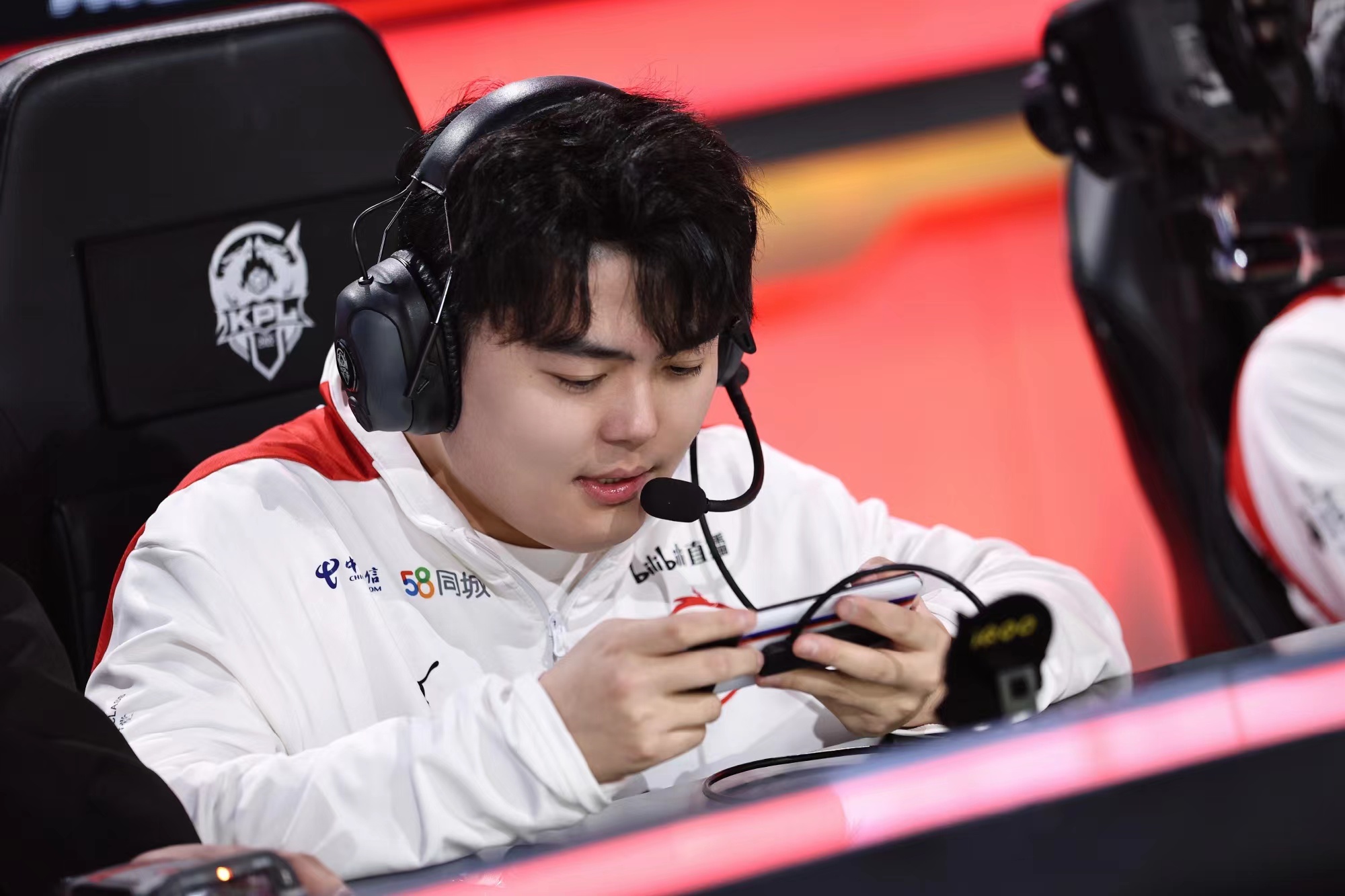 ag笑影第一次登场,ag笑影终结王昭君连败