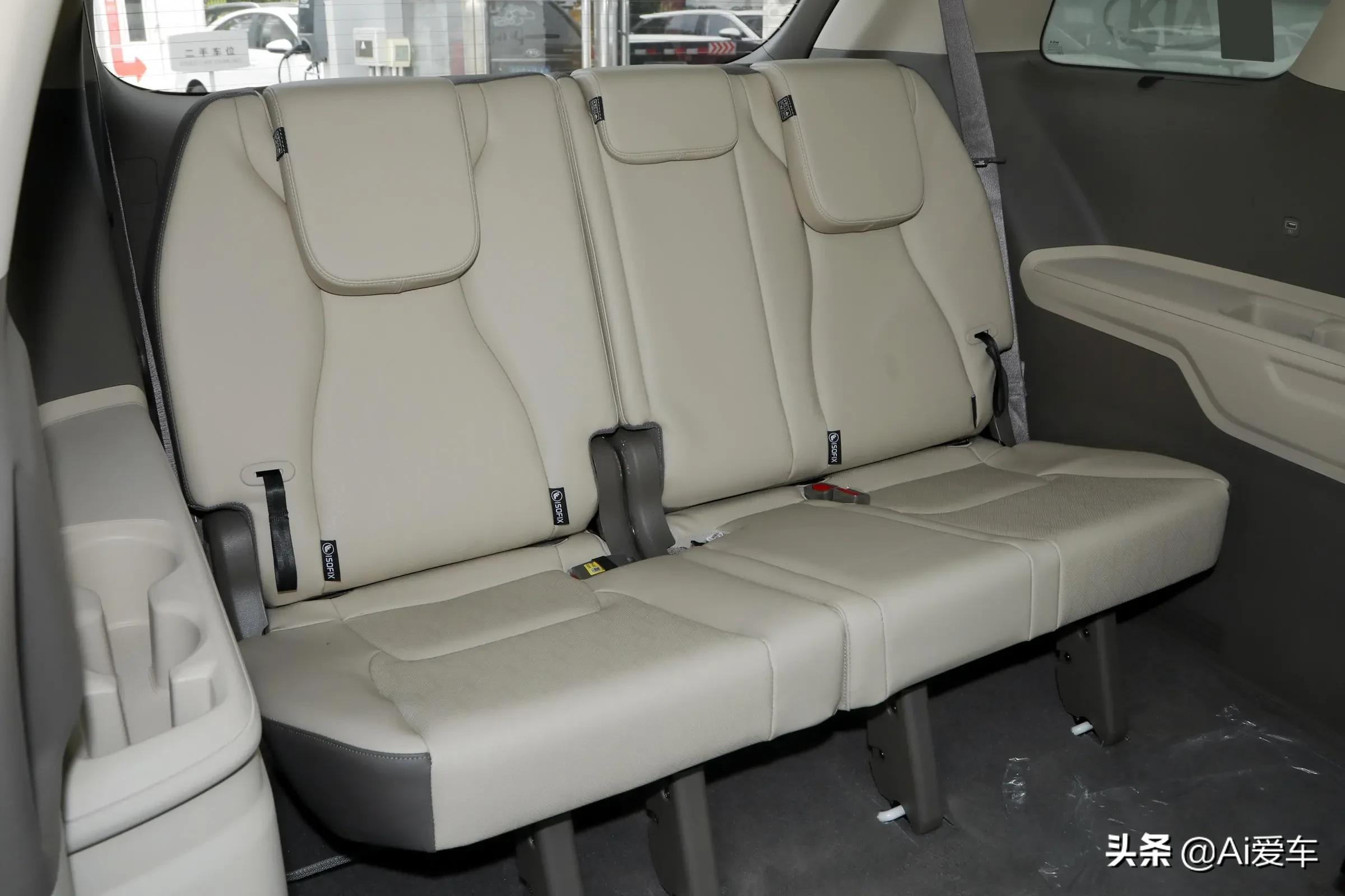 起亚嘉华国产mpv2020款高顶,最新款顶配起亚嘉华mpv