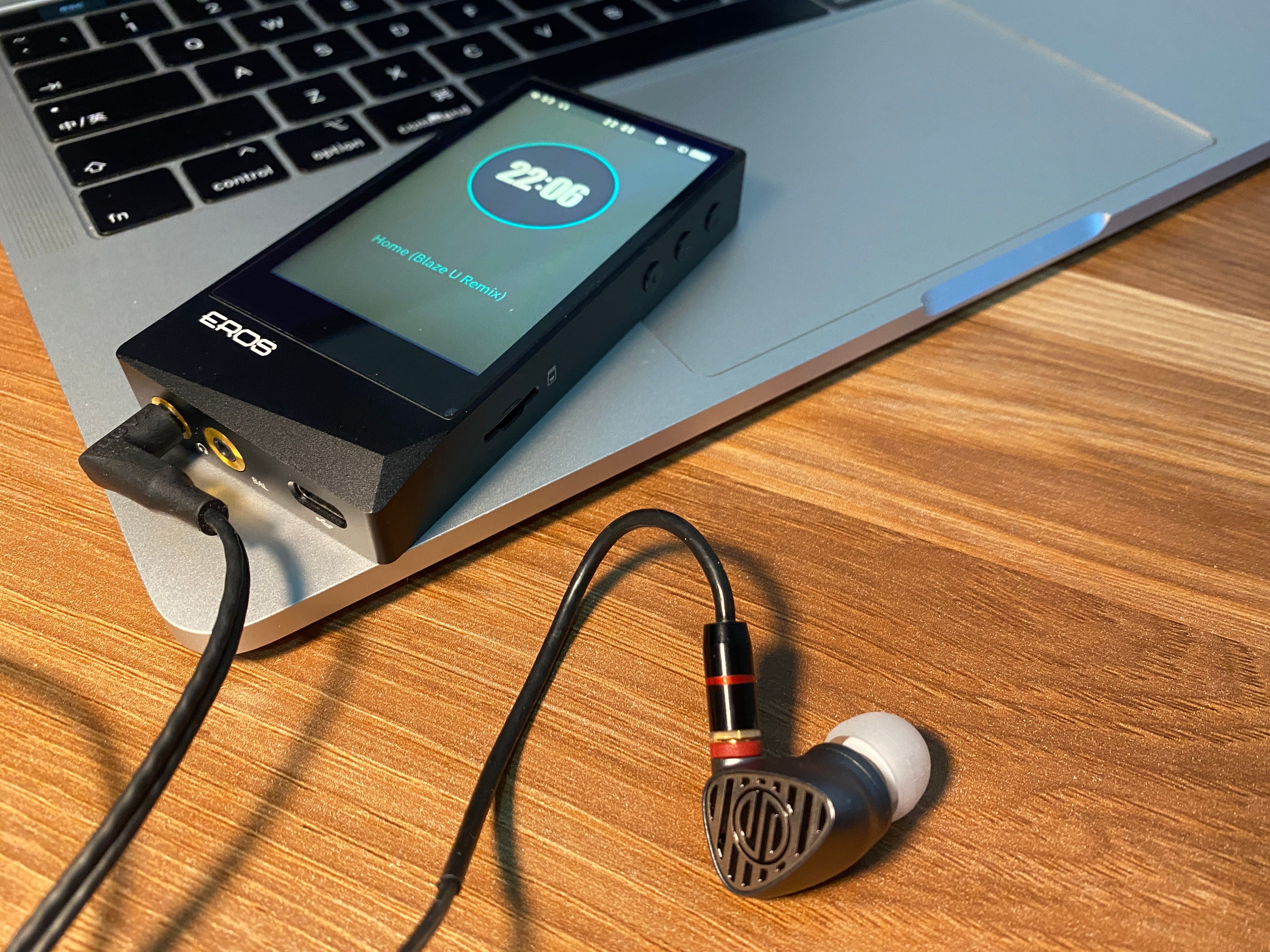 爱国者aigoerosq蓝牙无损mp3评测,高保真无损音乐hifi顶级完整版