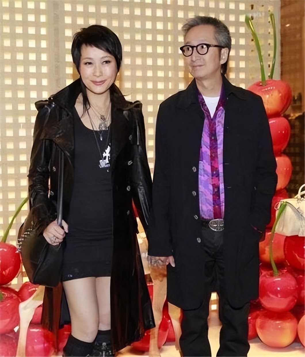 69岁的赵雅芝和60岁的叶童,69岁赵雅芝与59岁的叶童庆生