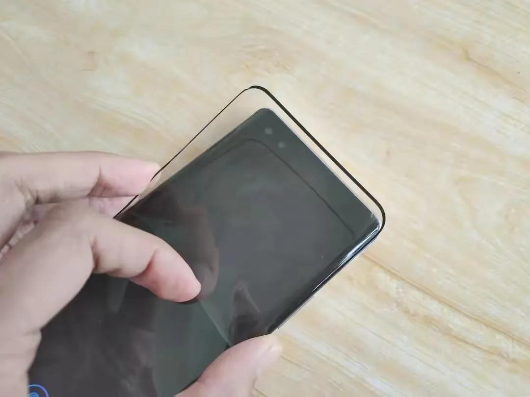 曲面屏手机到底贴什么膜好,华为mate40pro曲面水凝磨砂防窥膜