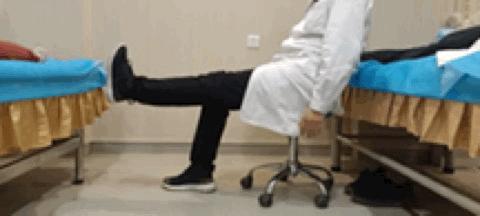 康复理疗走路,康复锻炼走步