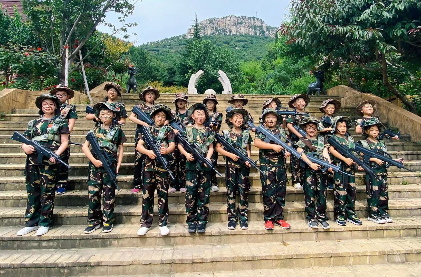 济南药山公园夏令营,济南暑假夏令营21天全封闭活动