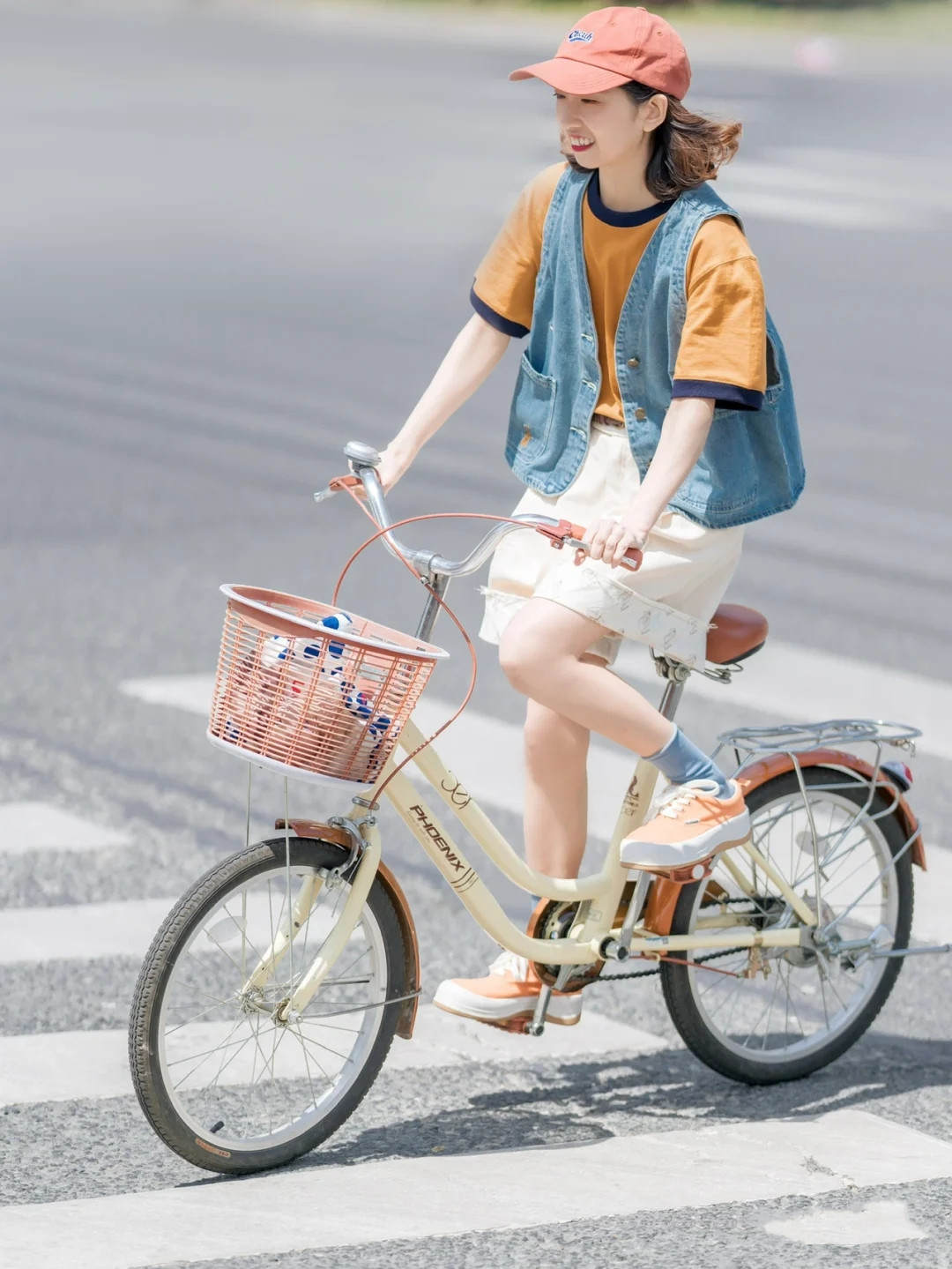 t恤色彩怎么搭配,天蓝色t恤怎么配色