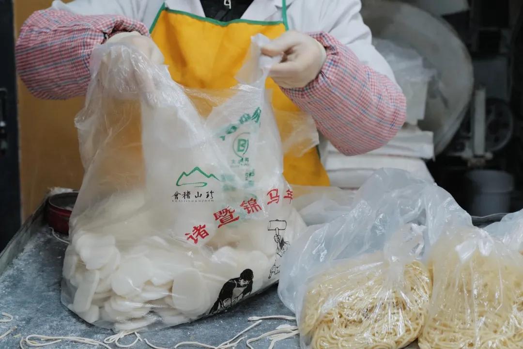 没想到有一天，在菜场被馋哭