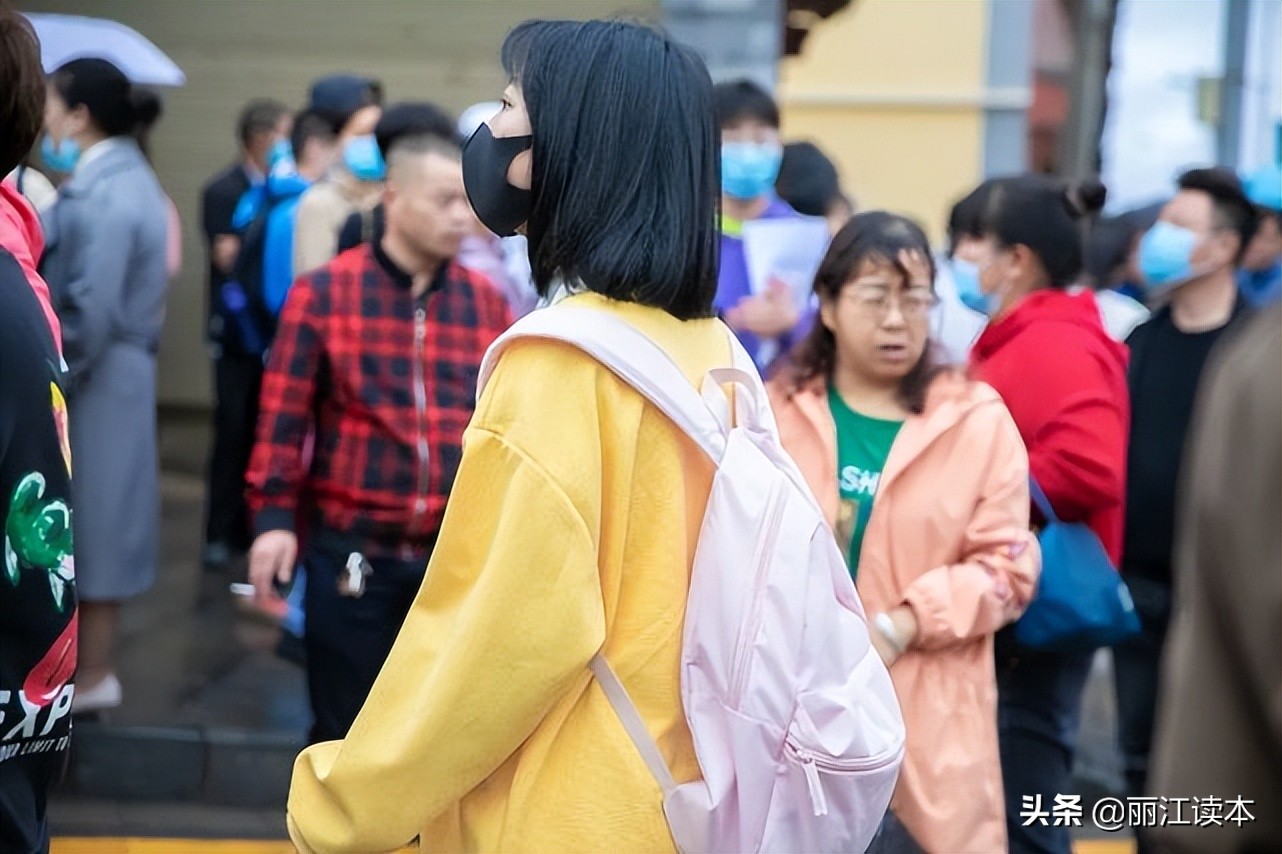 高考直击考场,直击2023高考现场走错考场