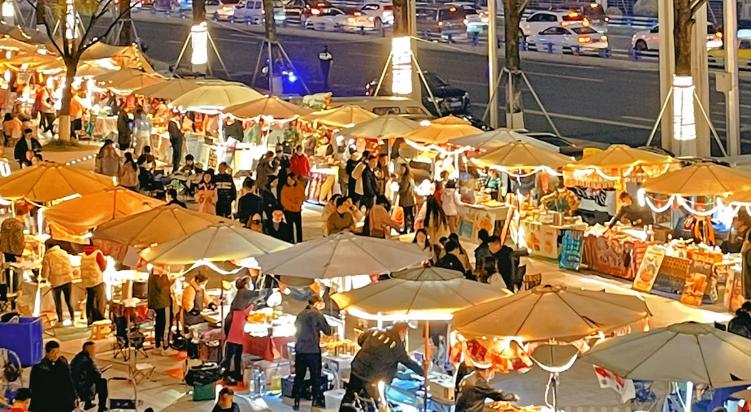 适合年轻人创业的项目加盟费用,2021创业加盟什么赚钱