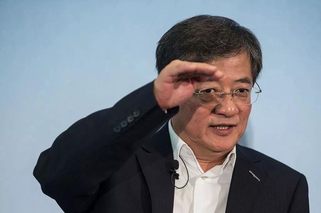 他26岁辞职创业，将企业做到世界500强，却把公司交给国家，为啥