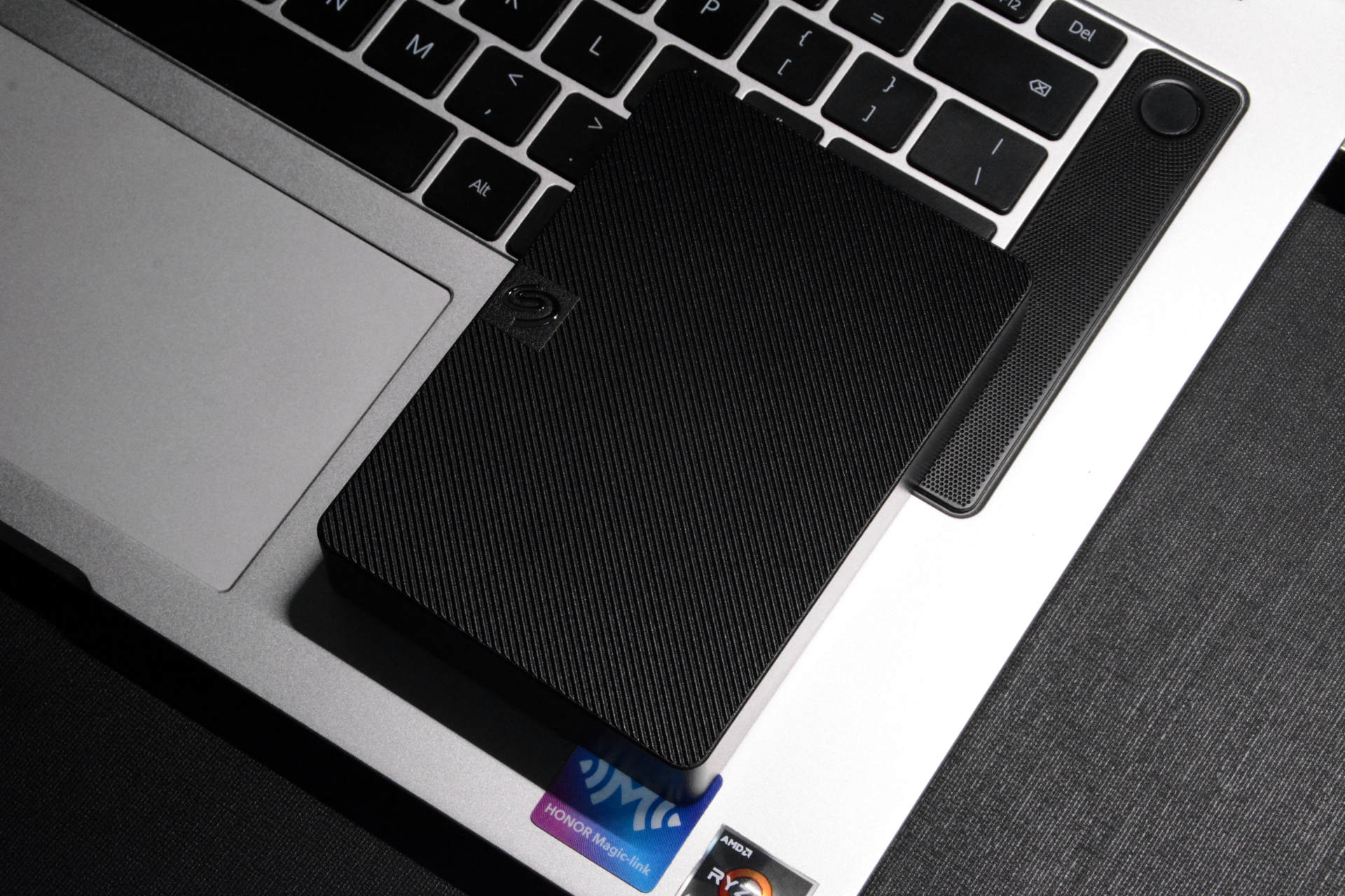 希捷睿翼5tb硬盘怎么样,希捷睿翼6tb硬盘评测