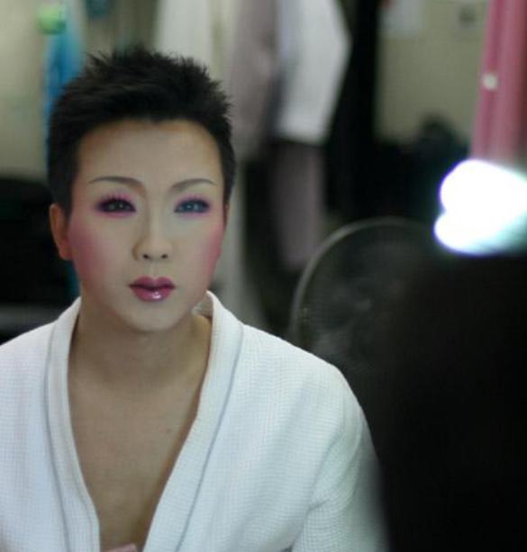 李玉刚经历过哪些事,李玉刚经历了什么