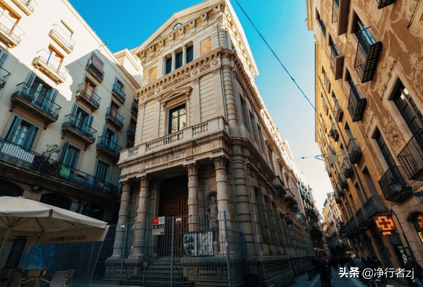 冬日暖阳拔“牙”记（34）巴塞罗那：高迪打造的欧洲之花（上）