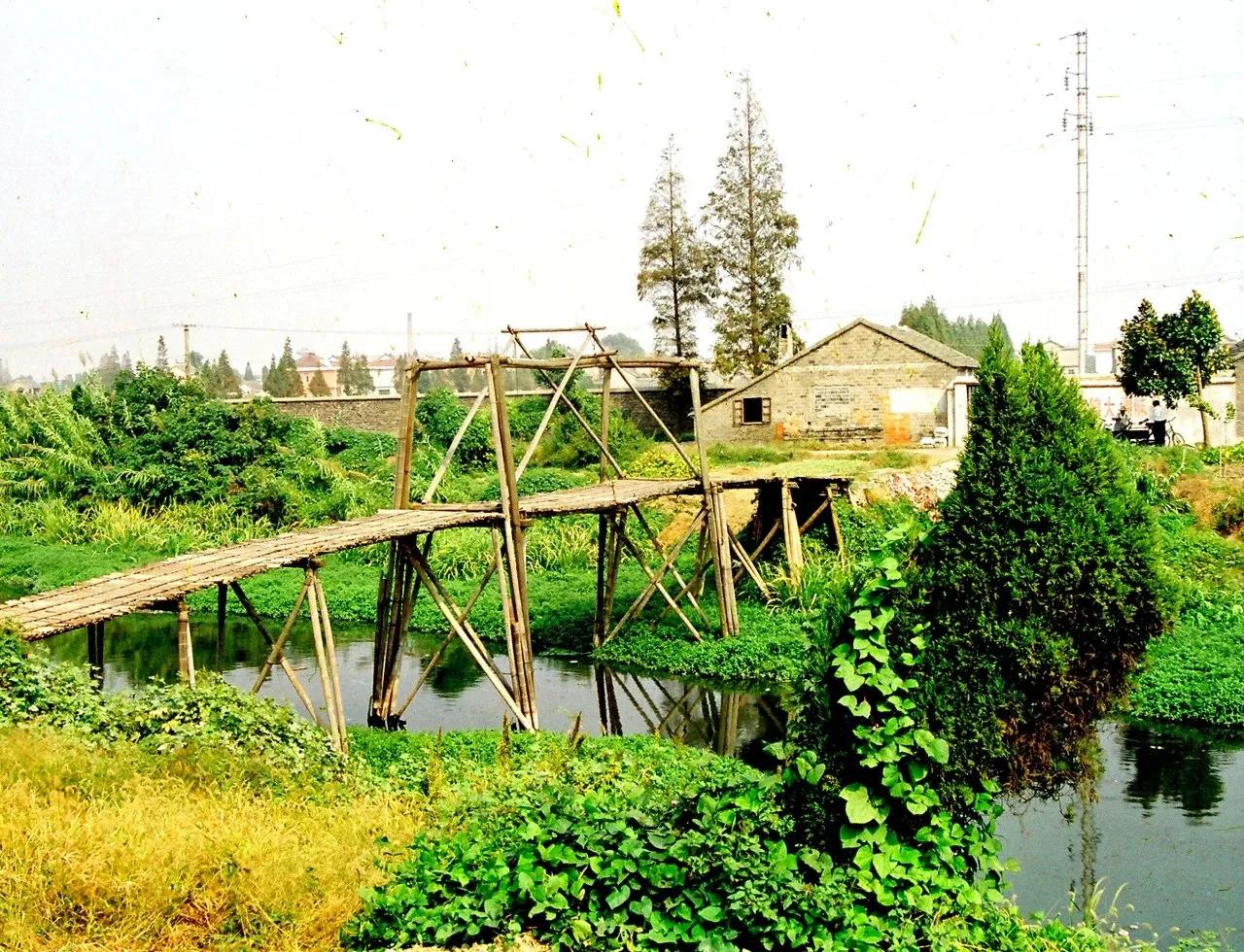 閲屼笅娌冲北,閲屼笅娌冲钩鍘熸槸鍝噷