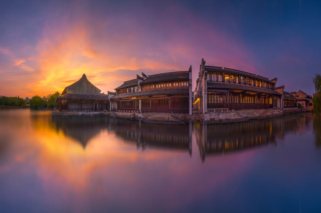 户外拍摄，当然要更“轻”一点——老蛙12-24mm