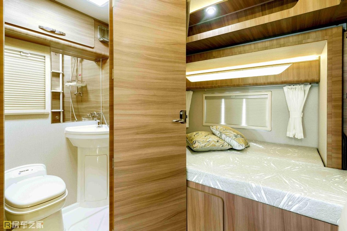 亚特纪念版y10无拓展房车,亚特纪念版y10双拓展房车