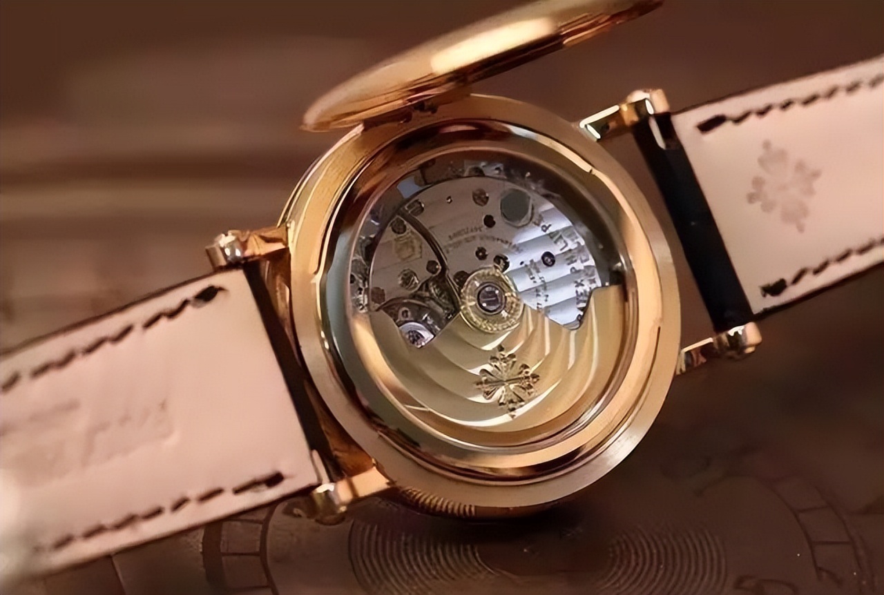 世界奢侈品牌背后的故事,奢侈品牌成长史