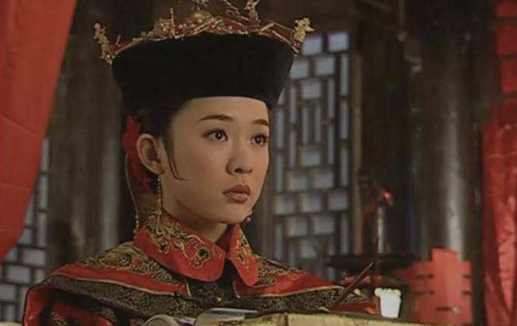 康熙最宠爱的女儿墓葬被掘始末 (康熙最宠的女儿穿龙袍下葬)