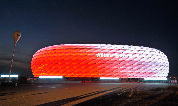 慕尼黑青岛啤酒节,拜仁慕尼黑主场安联球场