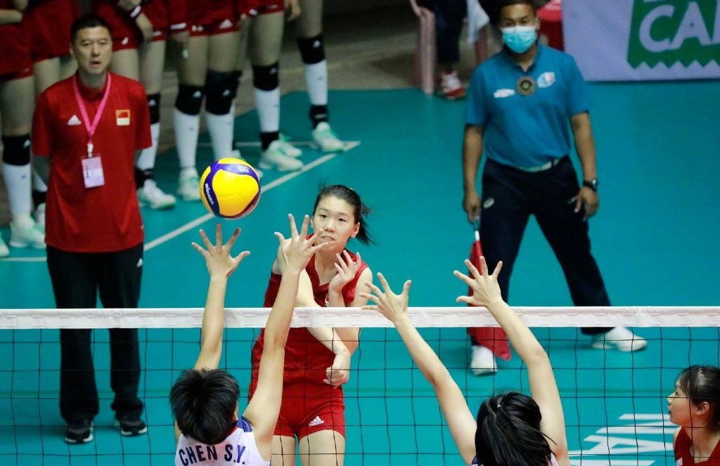 中国女排今天比赛胜了吗,中国女排苦战5局3-2再胜美国队