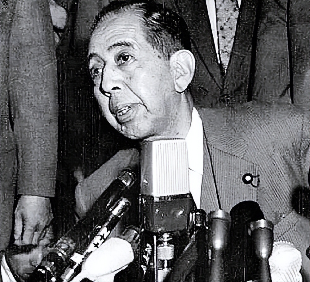 安倍晋三的政策对日本人的影响,如何评价安倍晋三的执政表现