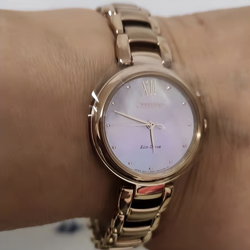 西铁城手表怎么样什么档次,西铁城的手表怎么样值得买吗