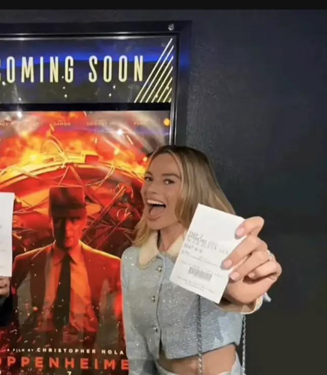 “芭本海默”火遍TikTok，明星网友疯狂整活，连诺兰都不放过？