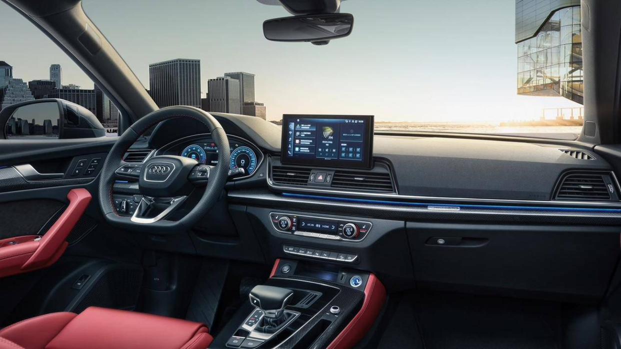 奥迪q5l年前买还是年后买更合算,奥迪q5l一年花费多少钱