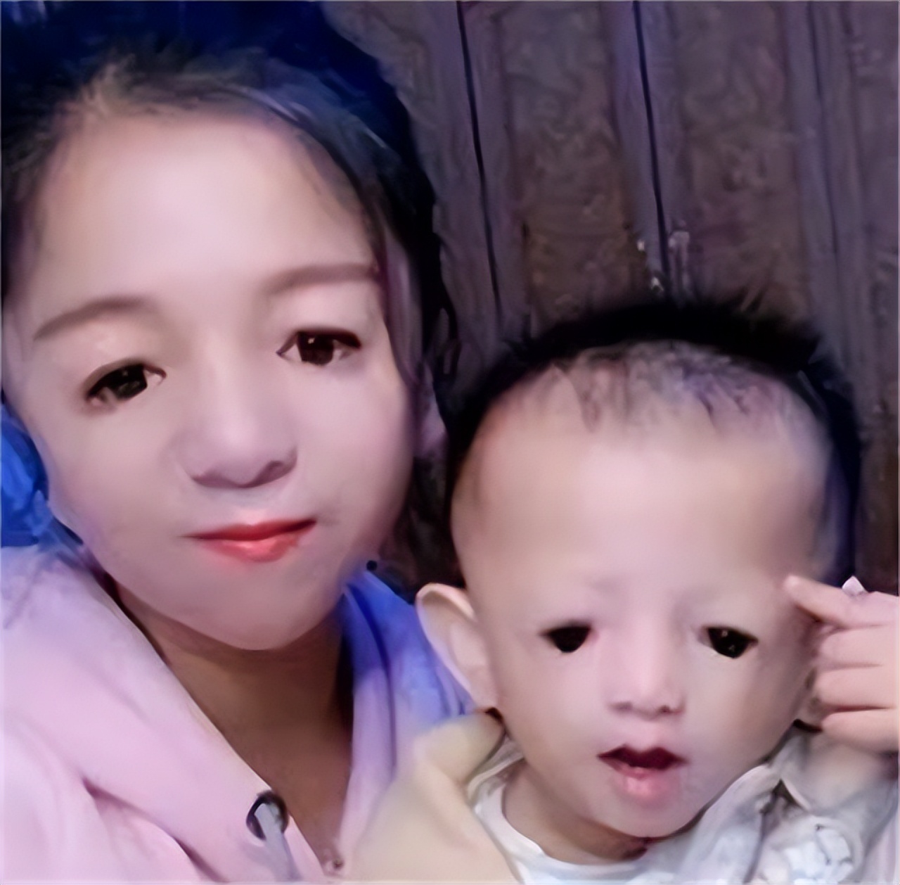 鸟脸妈妈坚持二胎,鸟脸妈妈不顾反对生二胎