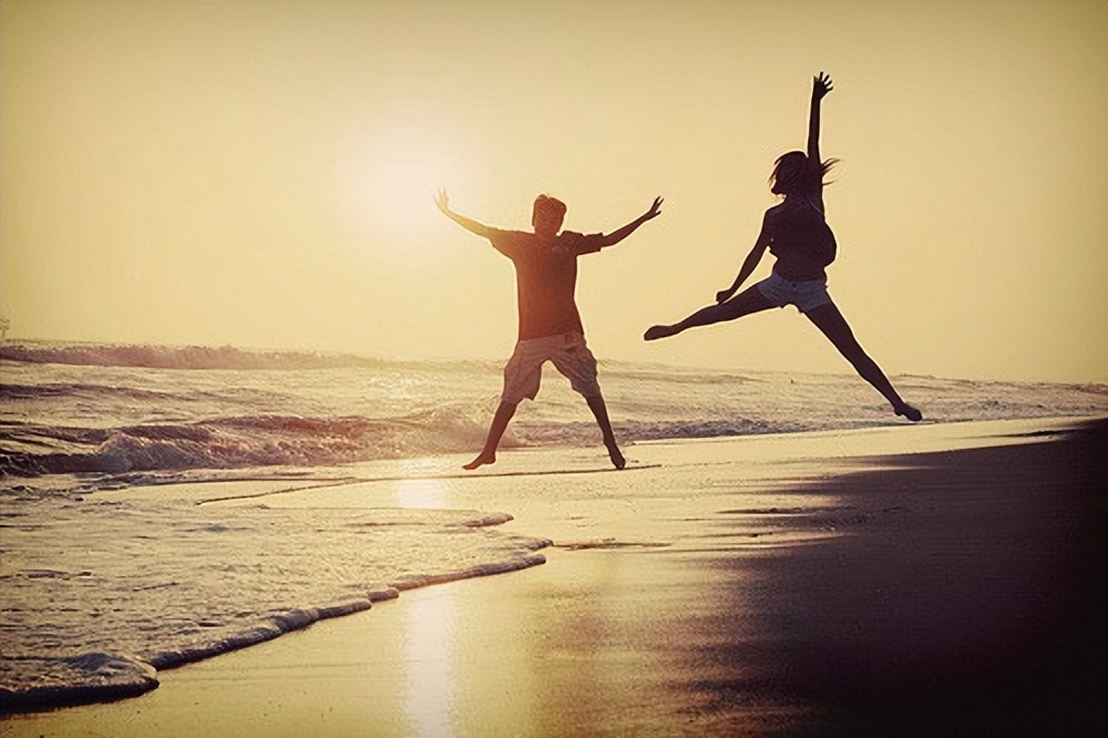 两性之间的爱情说说,很有深意的爱情说说大全